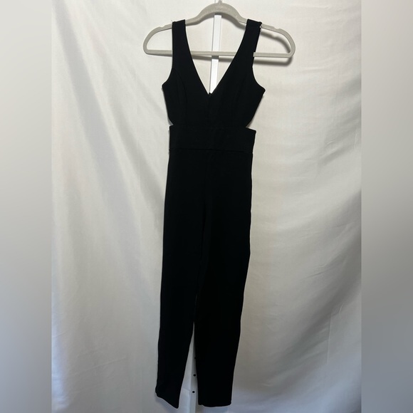 Rolla Coster Black Sleeveless Jumpsuit with V-Neck - Picture 2 of 6